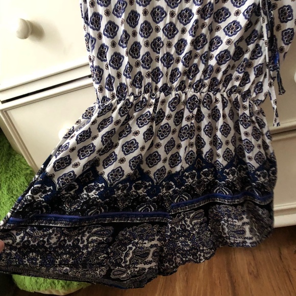 Pattern Romper Small - Picture 3 of 3